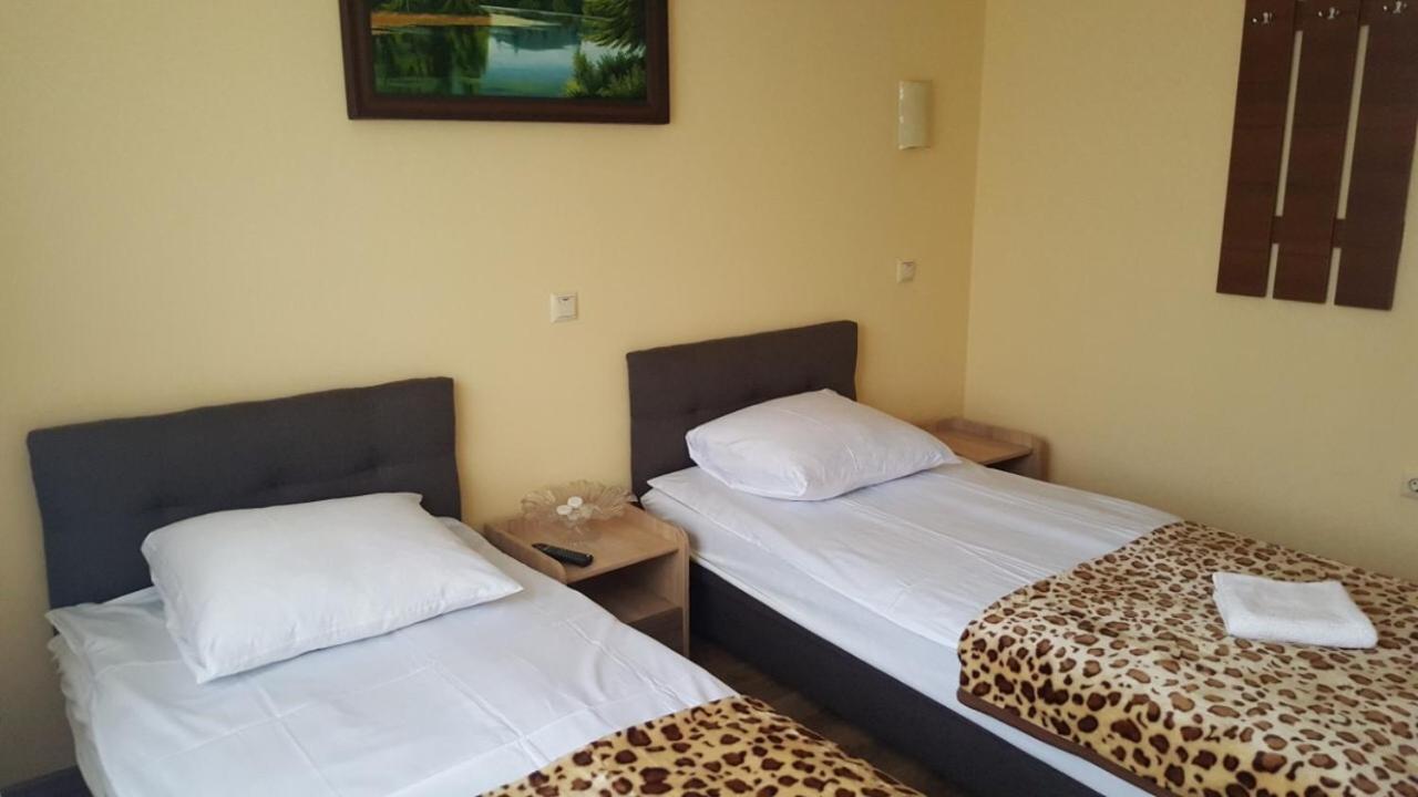 Zatishok Guest House Rakhiv Exterior photo
