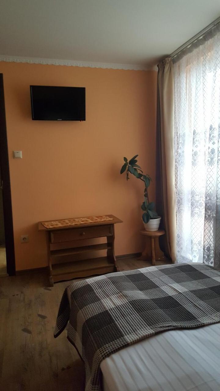 Zatishok Guest House Rakhiv Exterior photo